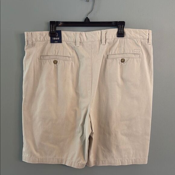 Izod Men's size 40 Shorts New w tags tan khaki Golf - Picture 3 of 11